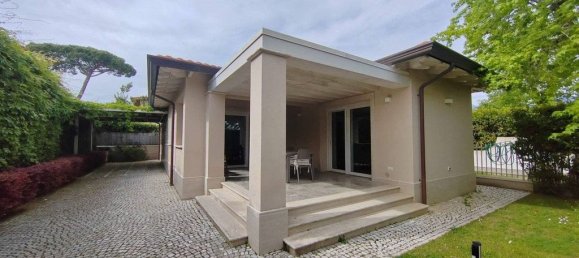 3 Schlafzimmer Villa in Forte dei Marmi, Italy, Nr. 198618 27