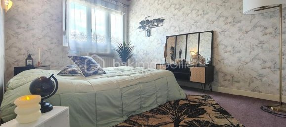 Дом с 6 спальнями в Консанвуаэ, Франция № 306637 10