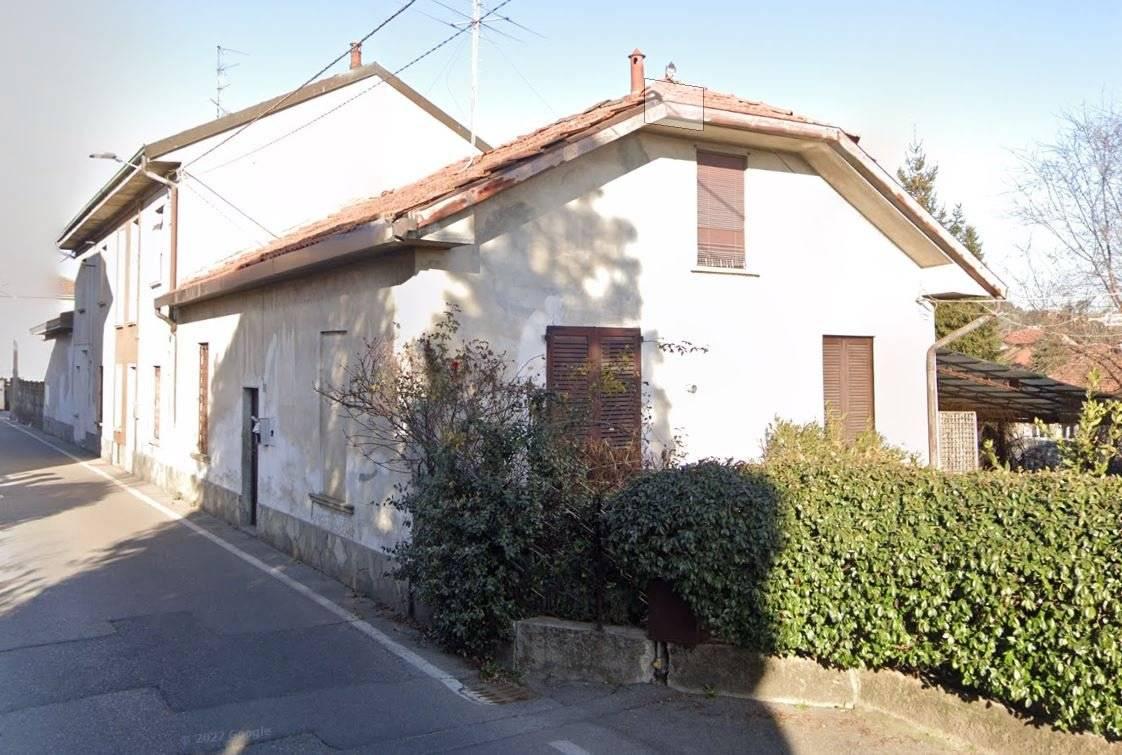 3غرفة منزل في Cavaria con Premezzo, Italy رقم 155839