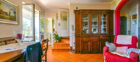 3 bedrooms Villa in Ghiffa, Italy No. 376223 13