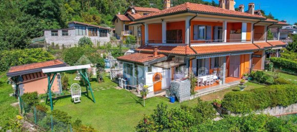 3 bedrooms Villa in Ghiffa, Italy No. 376223 7