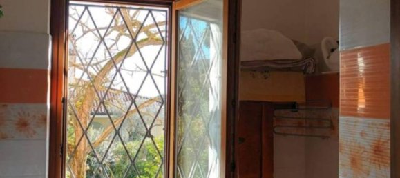 6 bedrooms Villa in Carrara, Italy No. 48090 16