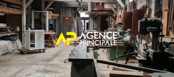 2 bedrooms Building in Bezons, France No. 187625 5