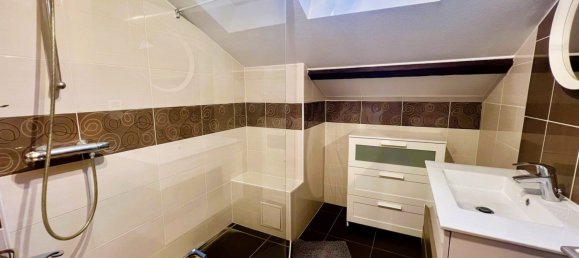 Apartamento de 3 dormitorios en Malling, France No. 53968 5