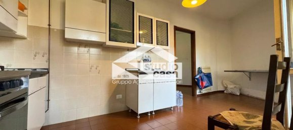 3-salle Appartement à Soresina, Italy No. 117179 8