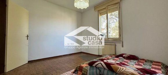 3-salle Appartement à Soresina, Italy No. 117179 12