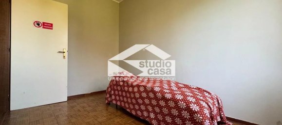 3-salle Appartement à Soresina, Italy No. 117179 20