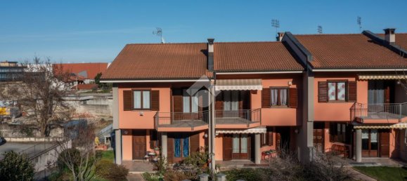 6 rooms House in Verzuolo, Italy No. 24371 41
