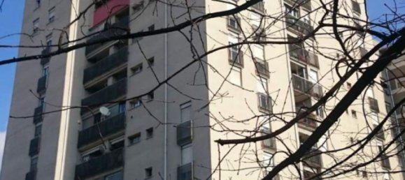 3-salle Appartement à Milan, Italy No. 247433 21