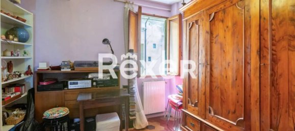 1 bedroom Apartment in Florence, Italy No. 277220 6