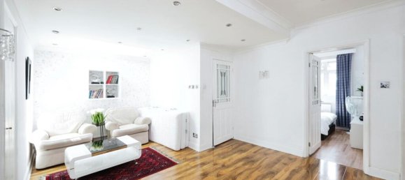 4 bedrooms House in Watford, United Kingdom No. 6807 21