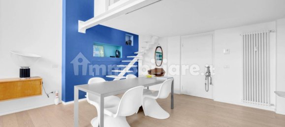 2 bedrooms Apartment in Milan, Italy No. 338951 9