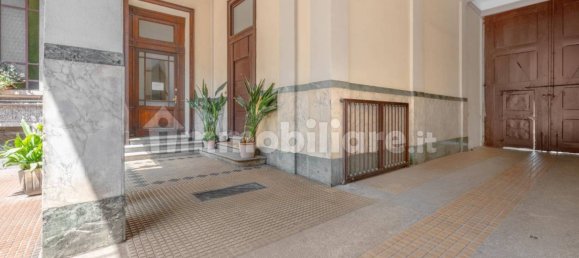 2 bedrooms Apartment in Milan, Italy No. 338951 32
