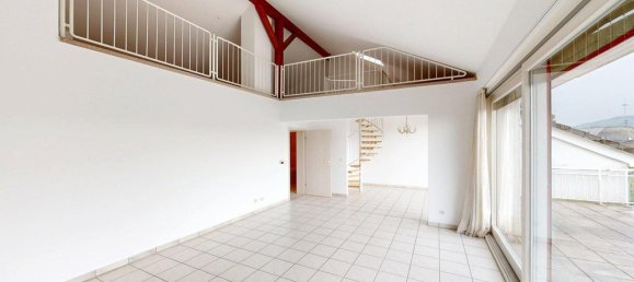 Duplex T1 em Koblenz, Germany N.º 254707 2