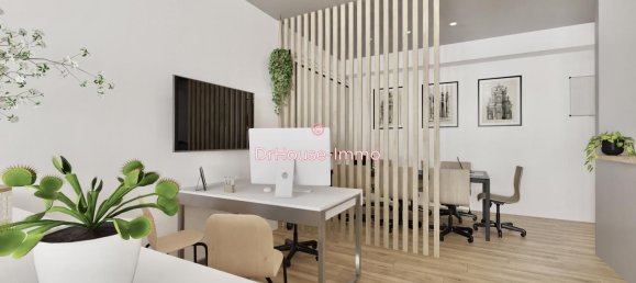 50m² Office in Serris, France No. 117234 6