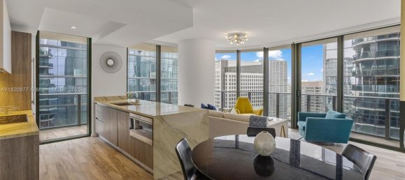 2 غرف نوم عقار تجاري في Miami, الولايات المتحدة رقم 614144 2