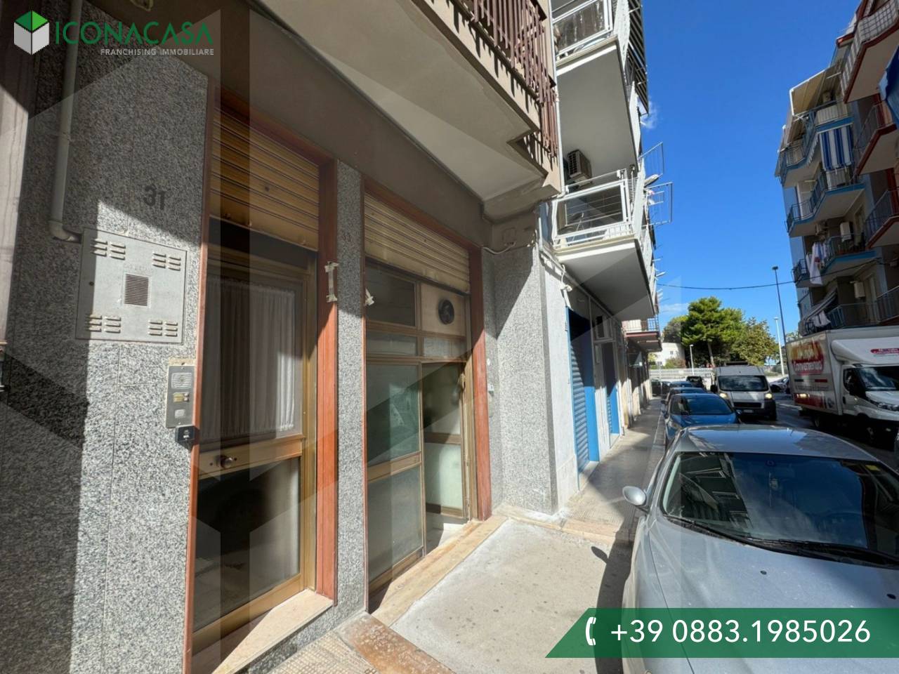 Almacén de 1 habitación en Barletta, Italy No. 26123