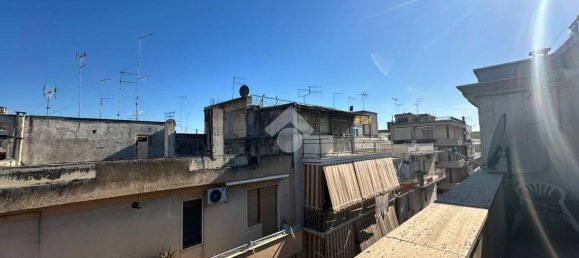 Квартира с 7 комнатами в Чериньола, Италия № 146097 17