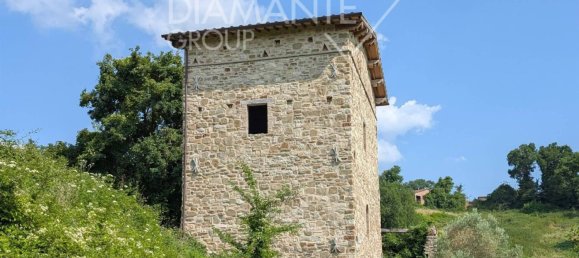 5 rooms House in Gubbio, Italy No. 282075 10