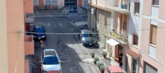 4 rooms Apartment in Nuoro, Italy No. 76116 13