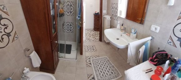 4 rooms Apartment in Nuoro, Italy No. 76116 6