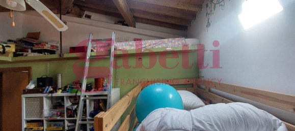 7 rooms Apartment in Collesalvetti, Italy No. 292921 31