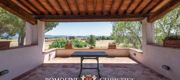 11-salle Villa à Castiglione della Pescaia, Italy No. 279428 3