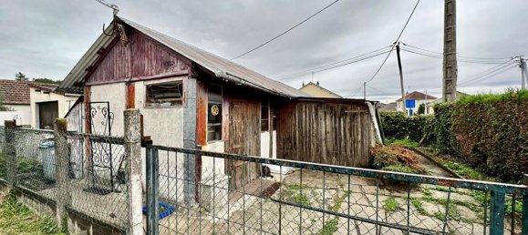 3 chambres Maison à Vierzon, France No. 53006 10