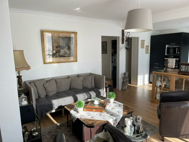 2 bedrooms Apartment in Orleans, France No. 65218