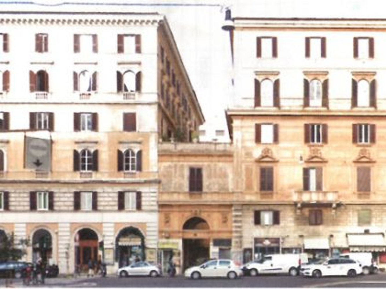 460m² Building in Rome, Italy No. 404204