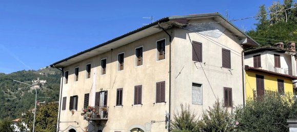 3 bedrooms Apartment in Barga, Italy No. 317198 36