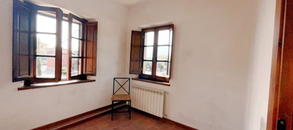 3 bedrooms Apartment in Barga, Italy No. 317198 15