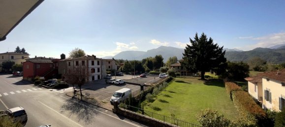 3 bedrooms Apartment in Barga, Italy No. 317198 30