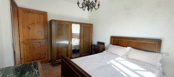 3 bedrooms Apartment in Barga, Italy No. 317198 17