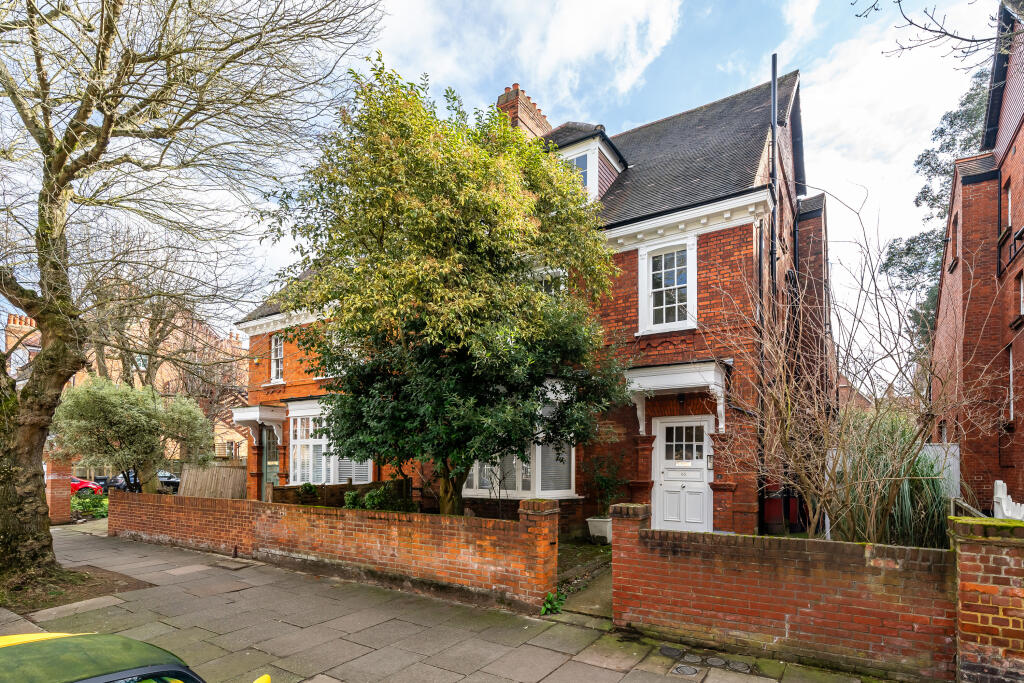 1 bedroom Apartment in London, United Kingdom No. 14016