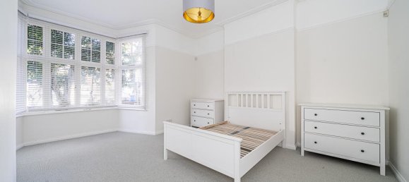 1 bedroom Apartment in London, United Kingdom No. 14016 11