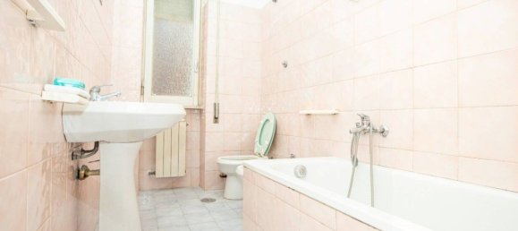 4-Zimmer Wohnung in Ciampino, Italy, Nr. 24572 10