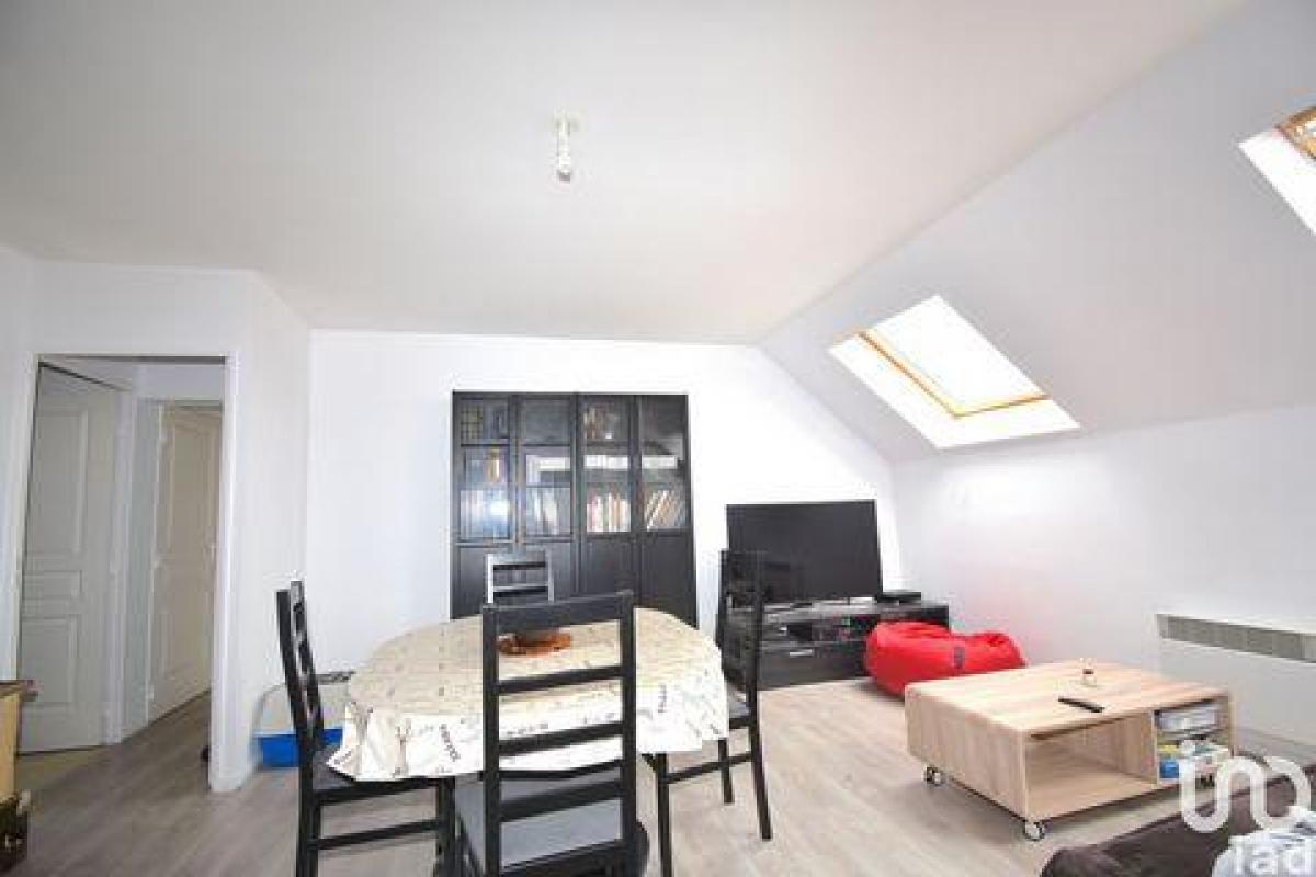 2 chambres Condo à Gaillon, France No. 7381