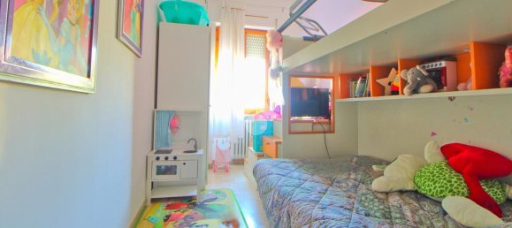 Квартира с 4 комнатами в Пескара, Италия № 105349 13