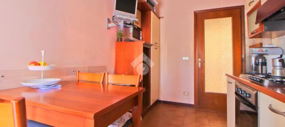 Квартира с 4 комнатами в Пескара, Италия № 105349 10