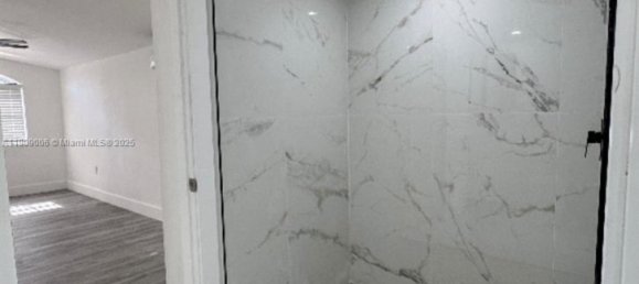 4 Schlafzimmer Villa in Miami, USA, Nr. 615432 3