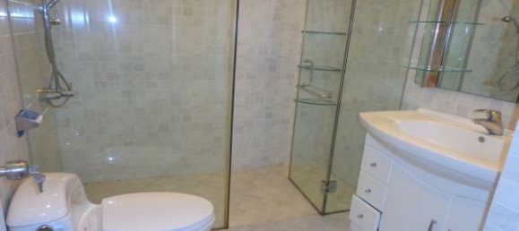 Apartamento de 2 dormitorios en Hai Ba Trung, Vietnam No. 5948 4