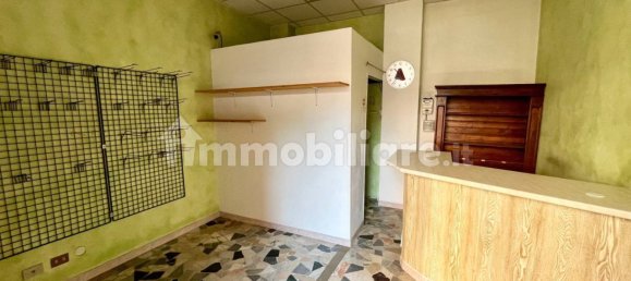 1 room Commercial property in Turin, Italy No. 121187 7