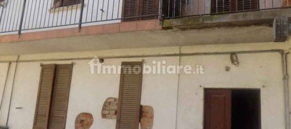 3 Schlafzimmer Haus in Vellezzo Bellini, Italy, Nr. 259945 21