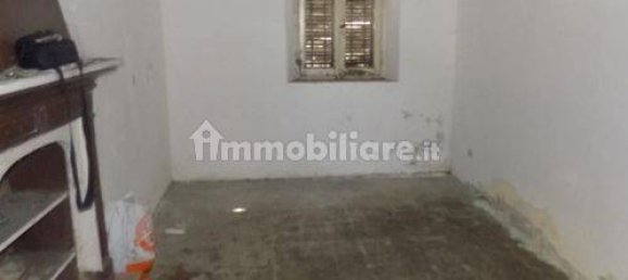 3 Schlafzimmer Haus in Vellezzo Bellini, Italy, Nr. 259945 23