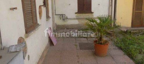 3 Schlafzimmer Haus in Vellezzo Bellini, Italy, Nr. 259945 20