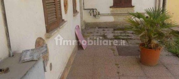 3 Schlafzimmer Haus in Vellezzo Bellini, Italy, Nr. 259945 19