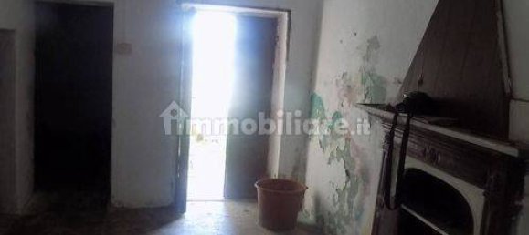 3 Schlafzimmer Haus in Vellezzo Bellini, Italy, Nr. 259945 2