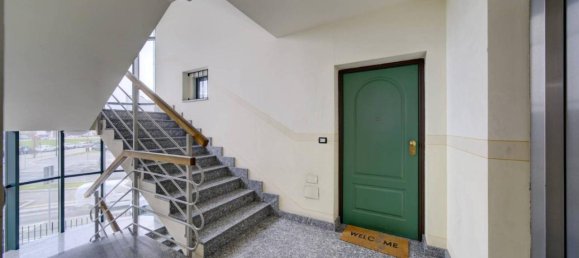 Квартира с 3 комнатами в Грульяско, Италия № 36050 24