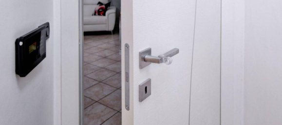 Квартира с 3 комнатами в Грульяско, Италия № 36050 6